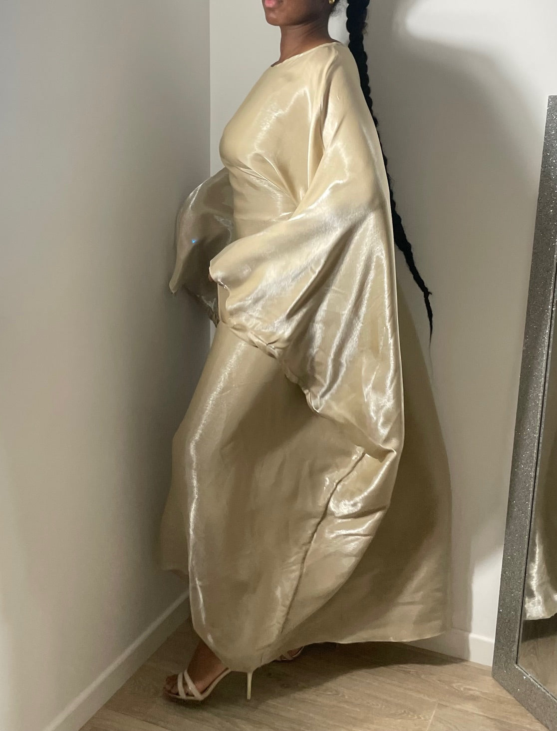 Robe satinée Beige Dorée