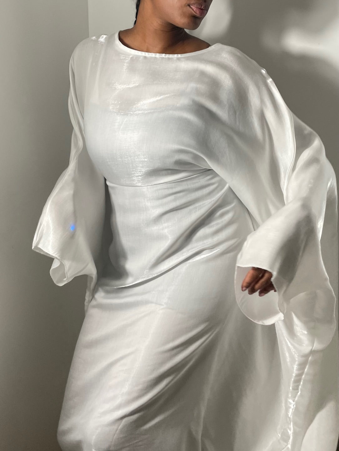 Robe satinée Beige Dorée