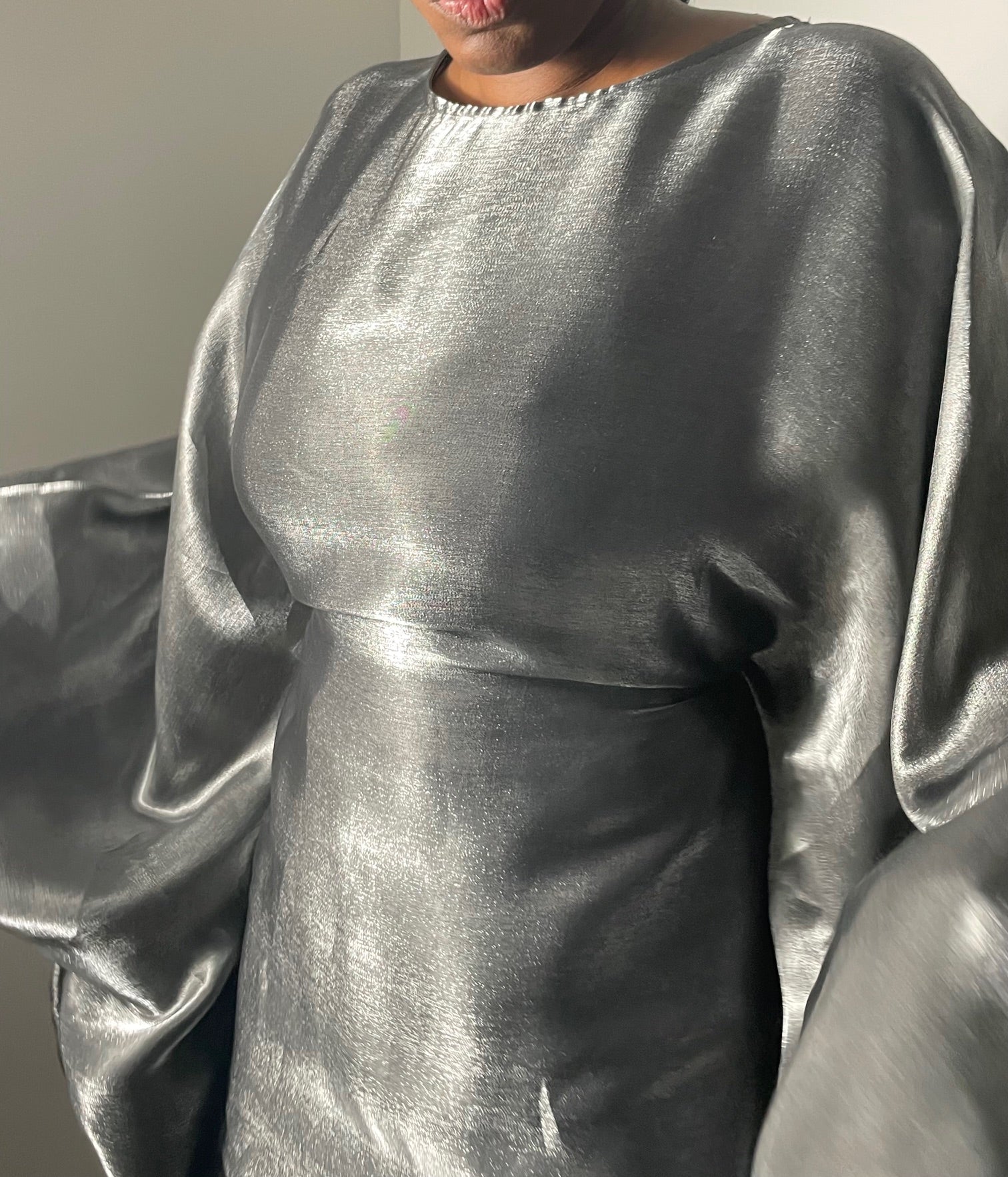 Robe satinée Beige Dorée